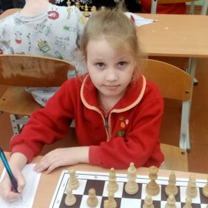 Играет Арина Лебедева