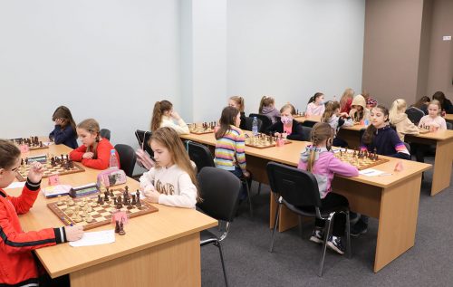 Турнир до 10 девочки